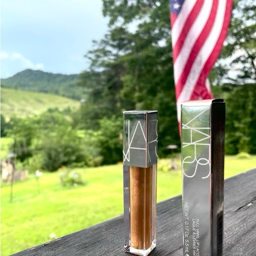NARS Full* Vinyl Lip Lacquer ~ Shade: #2437 CAPE TOWN - 0.17 oz  NIB